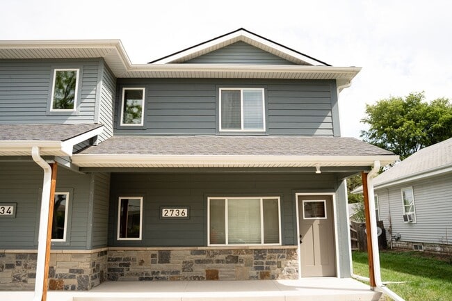 property at 2732 Starr St