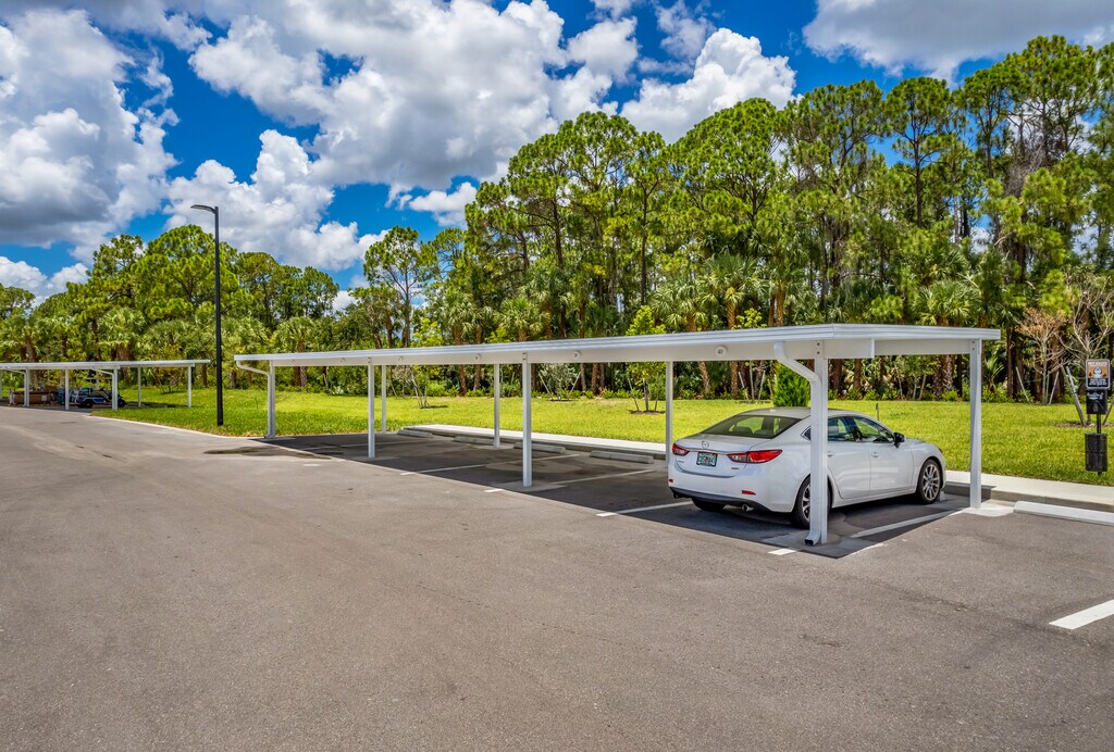 The Residences at Creighton Waterway Apartments in North Port, FL