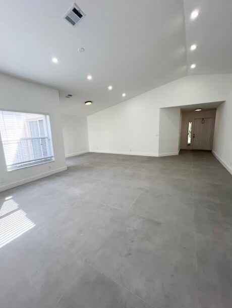 4962 SW 32nd Way in Fort Lauderdale, FL - Foto de edificio - Building Photo
