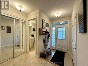 707 Logperch Cir in Ottawa, ON - Building Photo - Building Photo