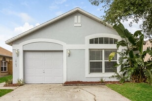 10103 Richardson Ct in Orlando, FL - Building Photo