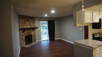 4400 S Quebec St, Unit b-208 in Denver, CO - Building Photo