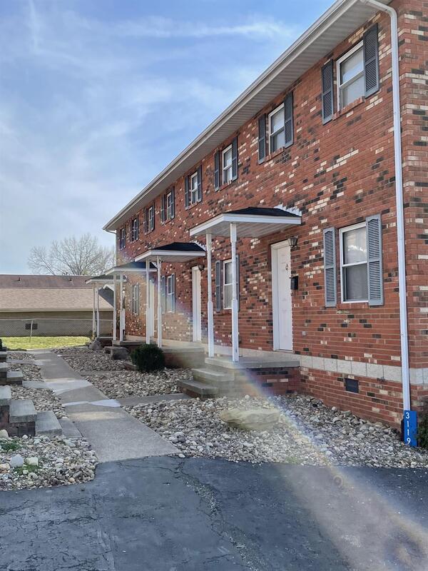 3121 Virginia Ave in Hurricane, WV - Building Photo - Building Photo