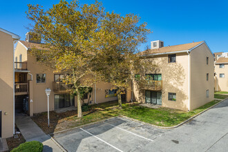 Beachgate Condominiums in Atlantic City, NJ - Building Photo - Primary Photo