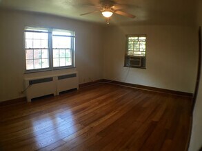 2812 Digby Ave, Unit 1 in Cincinnati, OH - Building Photo - Building Photo