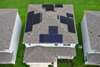 2030 Maple Ridge Dr in Zellwood, FL - Building Photo - Building Photo