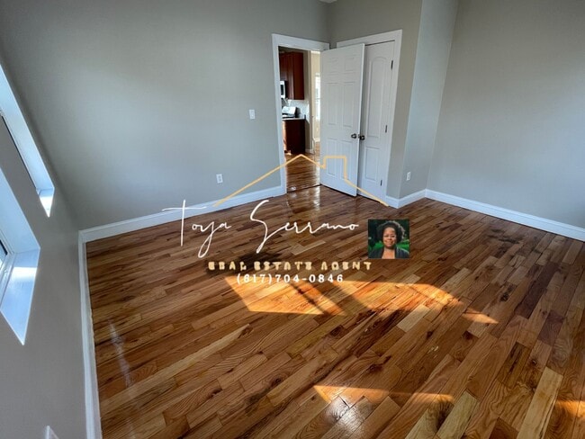 11 Abbotsford St in Boston, MA - Foto de edificio - Building Photo