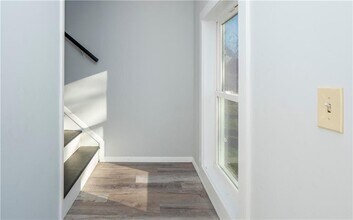 109 Haskins Ave in Tiverton, RI - Building Photo - Building Photo