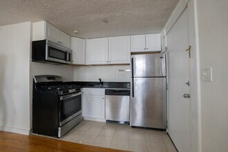 65 Hancock St in Boston, MA - Building Photo - Building Photo