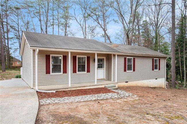 5700 Tracy Dr SE in Mableton, GA - Foto de edificio - Building Photo