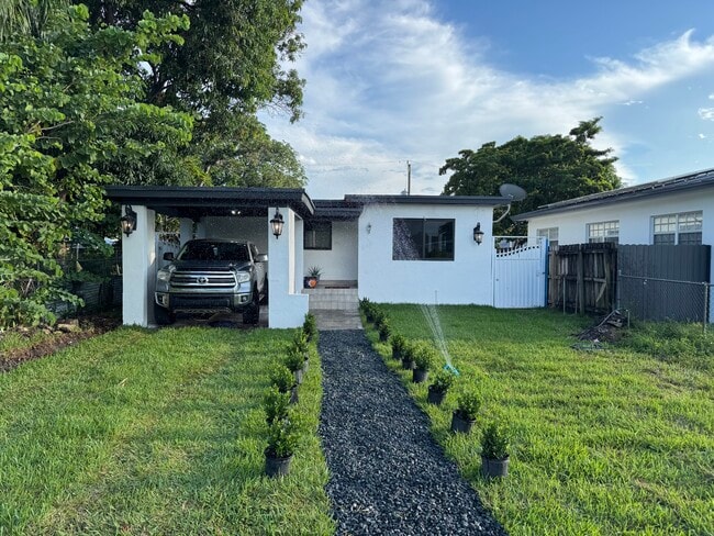 property at 440 E 37th St