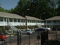 Hidden Oak Apartments in Jackson, MS - Foto de edificio - Building Photo