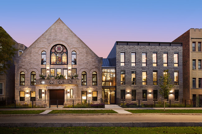 The Grand Logan Lodge in Chicago, IL - Building Photo - Building Photo