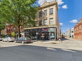 200 W Broad St in Richmond, VA - Building Photo