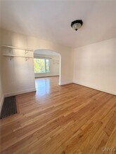 225 Wilmore Pl in Syracuse, NY - Foto de edificio - Building Photo