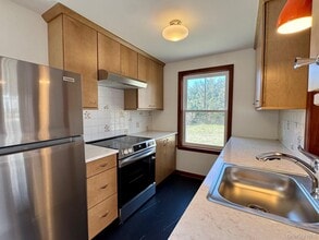 34 Union Ave in Patchogue, NY - Building Photo - Building Photo