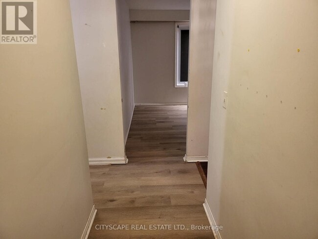 1645 Bowmanville Ave in Bowmanville, ON - Building Photo - Building Photo