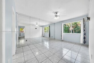 1610 SW 30th Pl in Fort Lauderdale, FL - Building Photo - Building Photo