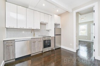 1212 Saint Marks Avenue in Brooklyn, NY - Building Photo - Floor Plan