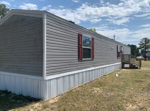 169 Woodrow Run in Aberdeen, NC - Building Photo - Building Photo