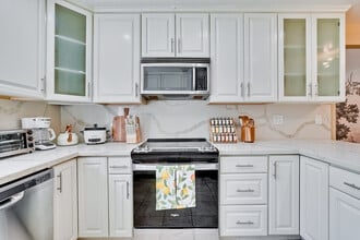 6468 Pfeiffer Ranch Rd in San Jose, CA - Foto de edificio - Building Photo