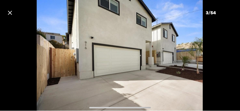 916 Banock St in Spring Valley, CA - Foto de edificio