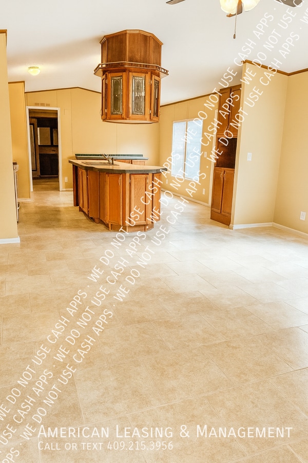 2909 S Chestnut St in Lufkin, TX - Building Photo - Building Photo