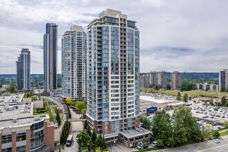 Silhouette North in Burnaby, BC - Building Photo - Building Photo