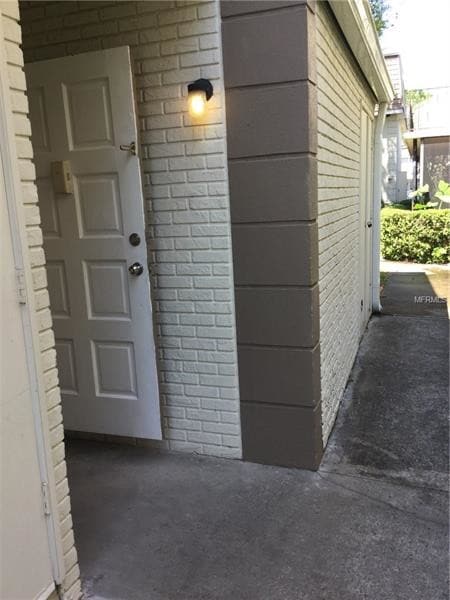 5999 Village Cir S in Orlando, FL - Building Photo - Building Photo