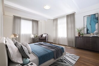 240 W 55th St in New York, NY - Building Photo - Building Photo