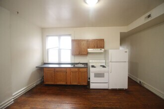 2630 N Charles St in Baltimore, MD - Building Photo - Building Photo