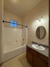 522 Center St in Taft, CA - Building Photo - Building Photo