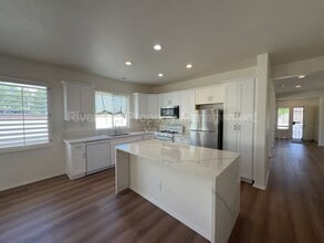 22248 Silverbell Ln in Moreno Valley, CA - Building Photo - Building Photo