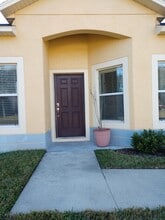 37622 Georgina Terrace in Zephyrhills, FL - Building Photo - Building Photo