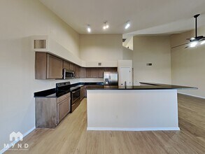 8161 N Midnight Way in Tucson, AZ - Building Photo - Building Photo