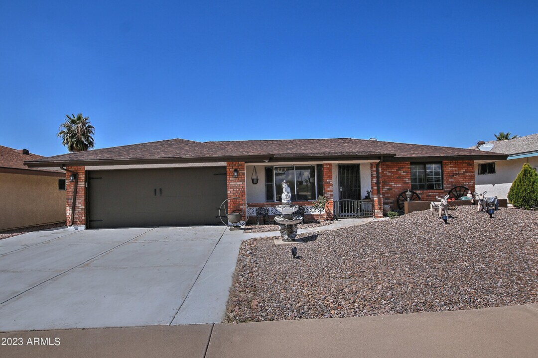 228 N 65th Pl in Mesa, AZ - Building Photo