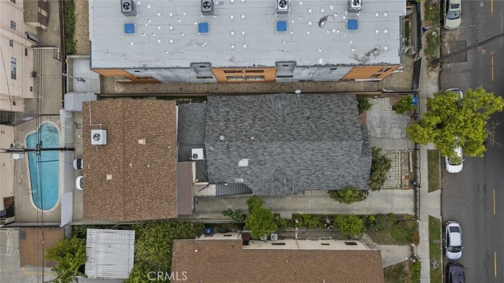 1549 N Kingsley Dr in Los Angeles, CA - Building Photo