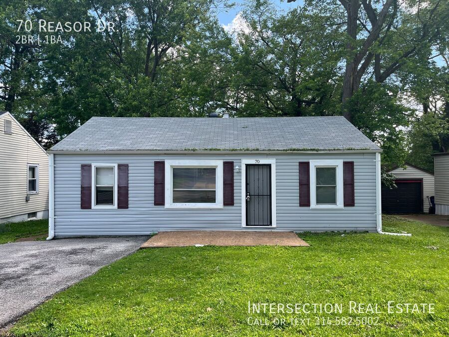 70 Reasor Dr in St. Louis, MO - Building Photo