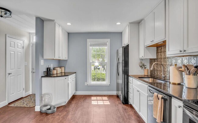 951 E Maple St in Palmyra, PA - Building Photo - Building Photo