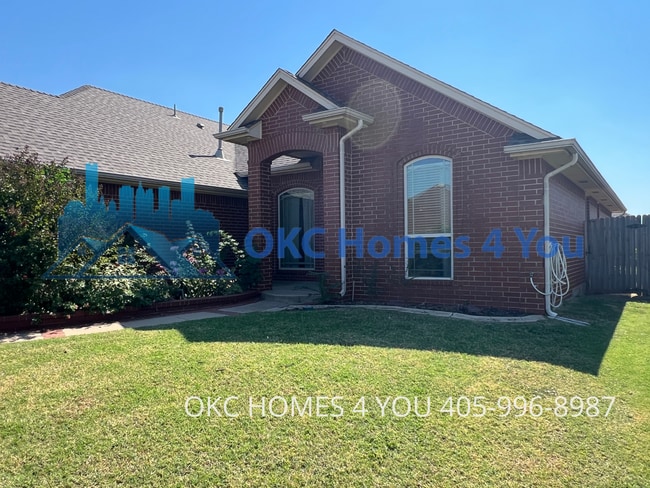 10632 NW 40th St in Yukon, OK - Building Photo - Building Photo