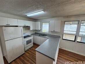 219 Auwaiolimu St in Honolulu, HI - Building Photo - Building Photo