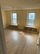 4819 Penn St in Philadelphia, PA - Building Photo