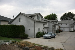 1311 5th Street, Unit C in Wenatchee, WA - Building Photo