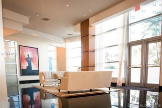 3101 S Ocean Dr-Unit -505 in Hollywood, FL - Building Photo - Building Photo