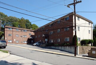 Mountain View in West Conshohocken, PA - Foto de edificio - Building Photo
