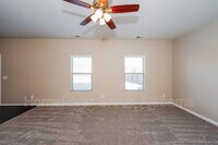 960 Clover Cir photo'