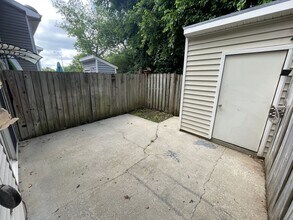 5851 Shady Grove Cir in Raleigh, NC - Building Photo - Building Photo