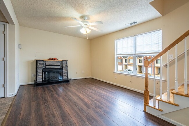 43 Middlebrook Dr in Cartersville, GA - Building Photo - Building Photo