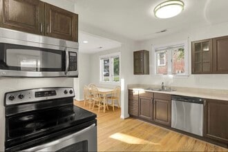 3405 Rutgers St in Hyattsville, MD - Foto de edificio - Building Photo