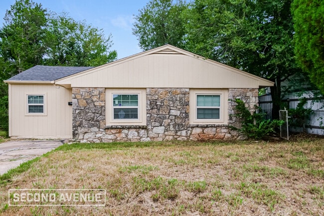 property at 1520 NE 27th St